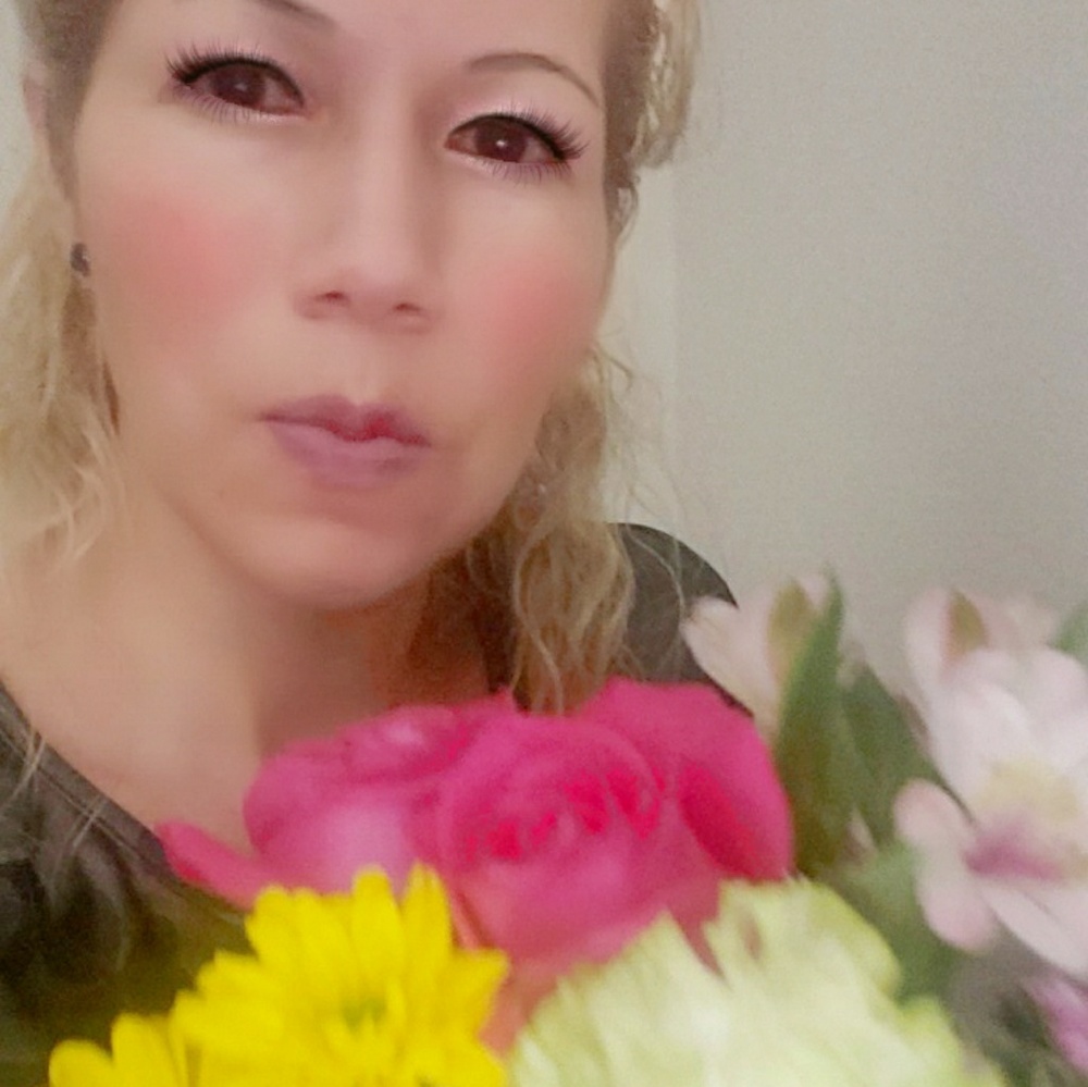 Meet your Posher, Isa